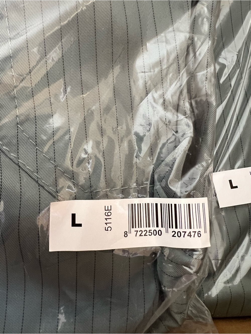 Akso Nobel anti static Coveralls I-wear L
98%polyester 2%carbon fiber - Picture 4 of 4
